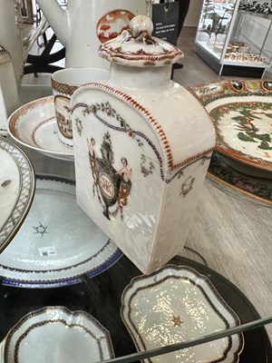 Lot 1061 - Group of Chinese Export Porcelain Table Articles