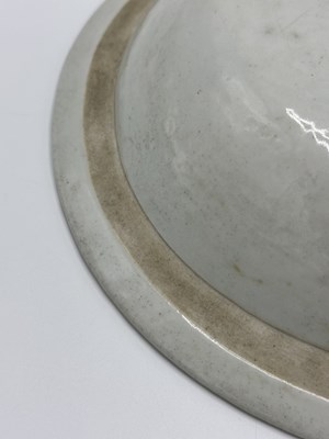 Lot 1066 - Chinese Export Porcelain Indian Market Deep Dish