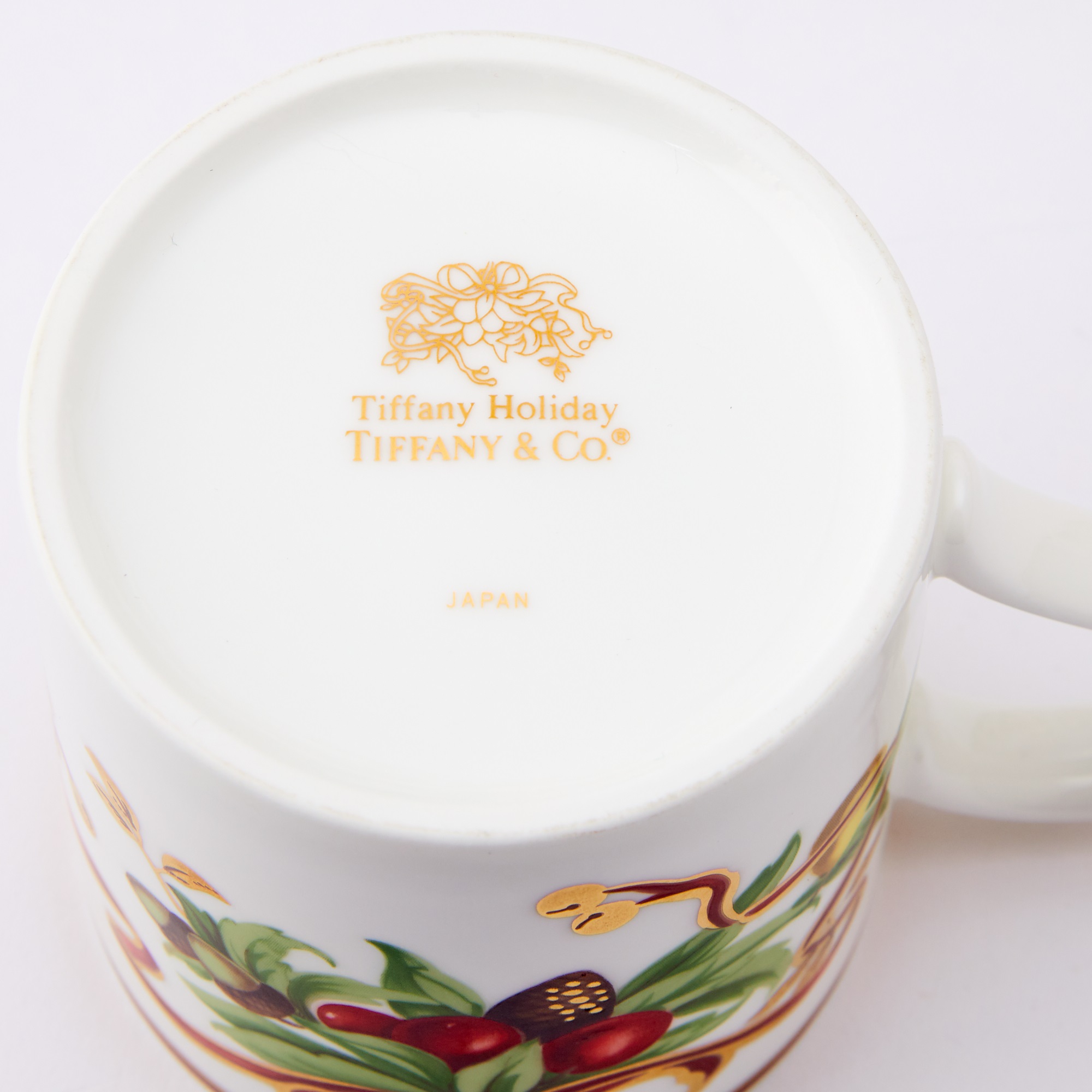 TIFFANY Holiday Christmas柄ティーカップ&ソーサー レア Lot 285 - Assembled 'Tiffany Holiday' Garlanded