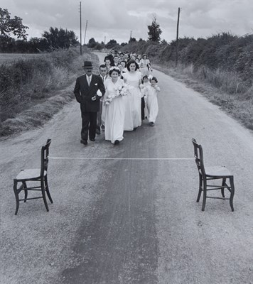 Lot 181 - Robert Doisneau Le Ruban de la Mariée, 1951
