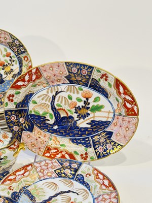 Lot 1094 - Coalport Rock and Tree Pattern Part Dinner Service