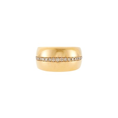 Lot 2034 - Scheffel-Schmuck Gold and Diamond Band Ring