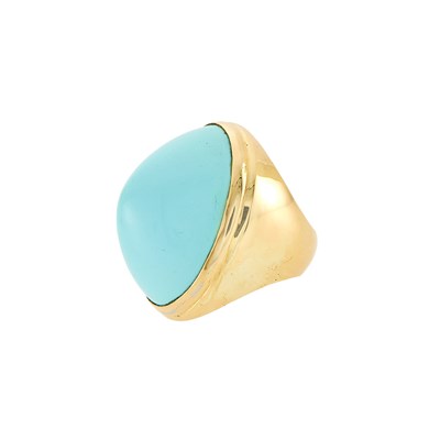 Lot 2040 - Gold and Turquoise Ring