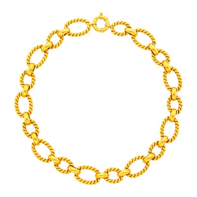 Lot 89 - Twisted Gold Link Necklace