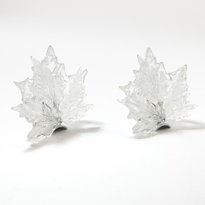 Lot 214 - Assembled Pair of Lalique Molded Glass Champs Elysées Single-Light Wall Sconces