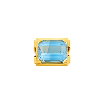 Lot 22 - David Webb Gold and Aquamarine Ring