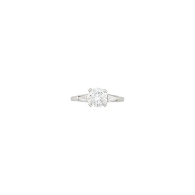 Lot 1040 - Platinum and Diamond Ring