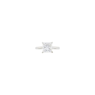 Lot 1123 - Silver and Diamond Ring