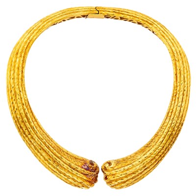 Lot 57 - Hammered Gold Necklace