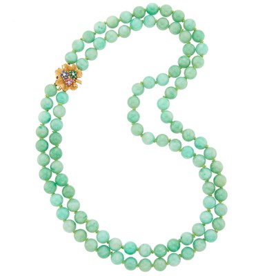 Lot 2081 - Jade Bead Necklace with Gold and Gem-Set Clasp
