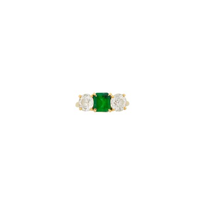 Lot 1073 - Gold, Emerald and Diamond Ring