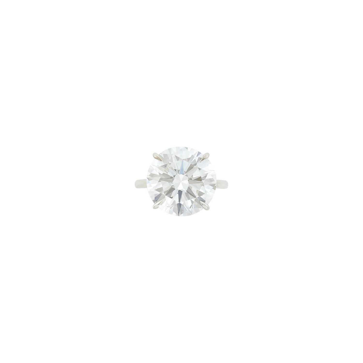 Lot 227 - Silver and Diamond Ring