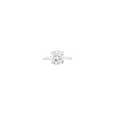 Lot 1067 - Silver and Diamond Ring