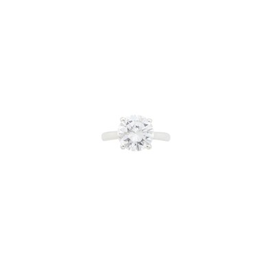 Lot 1121 - Silver and Diamond Ring