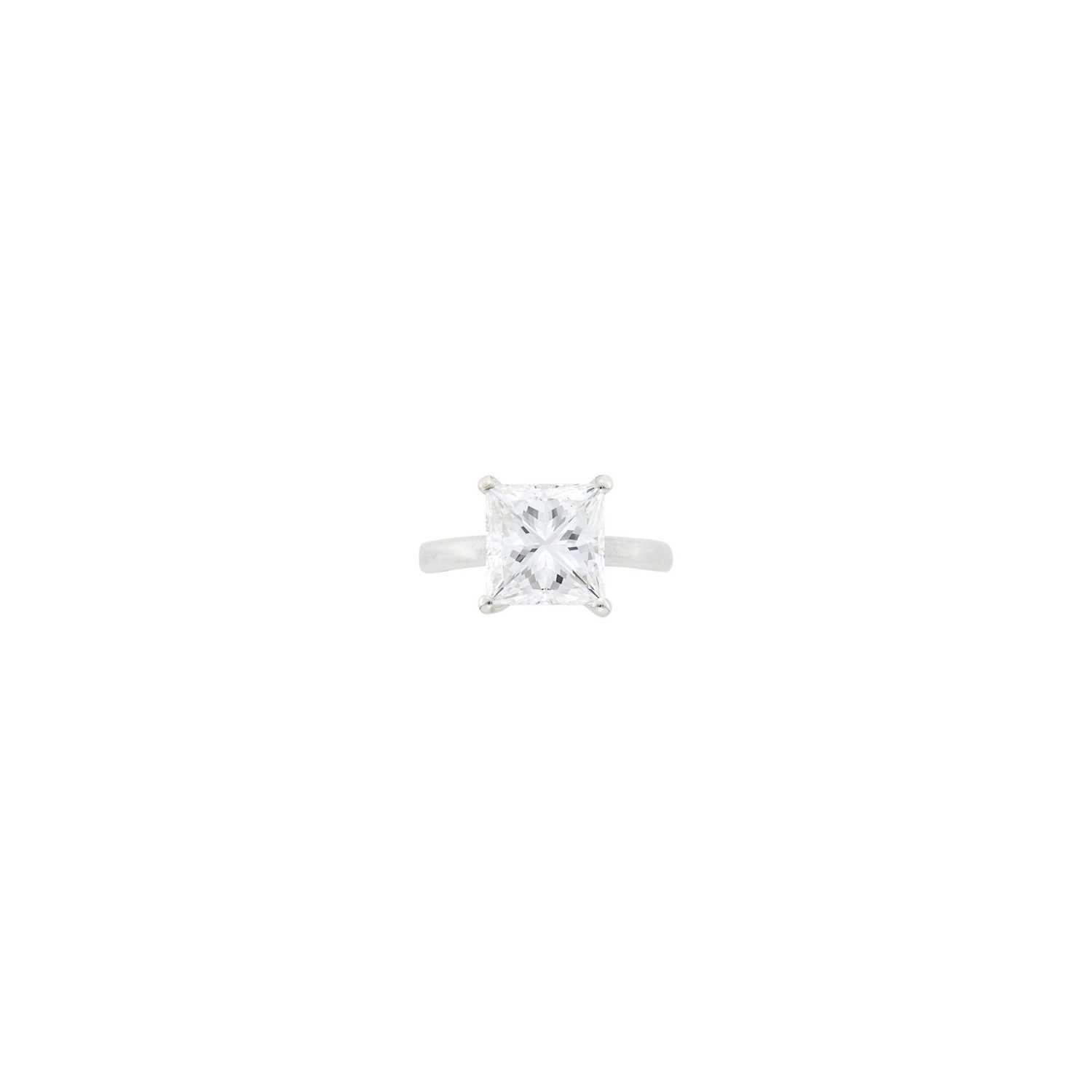 Lot 64 - Silver and Diamond Ring