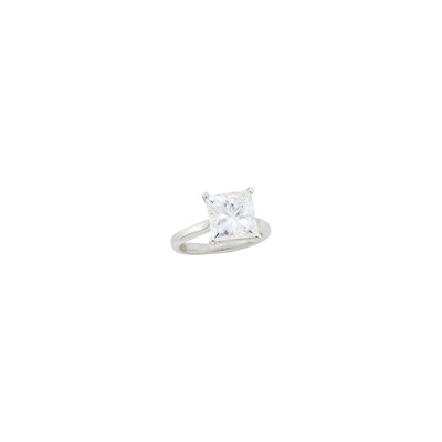 Lot 64 - Silver and Diamond Ring