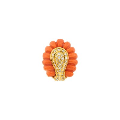 Lot 1019 - Gold, Fluted Coral and Diamond Ring
