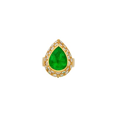 Lot 83 - Gold, Emerald and Diamond Pendant-Ring