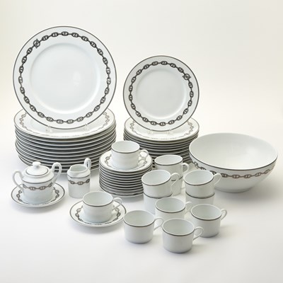 Lot 329 - Hermès Porcelain "Chaine d'Ancre" Pattern Part Dinner Service