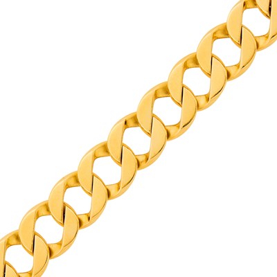 Lot 1015 - Gold Curb Link Bracelet