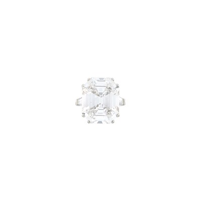 Lot 243 - Bulgari Platinum and Diamond Ring