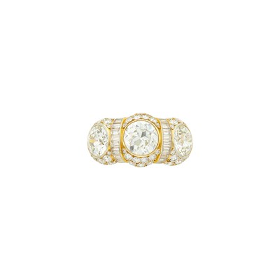 Lot 106 - Platinum, Gold-Plated Platinum and Diamond Ring