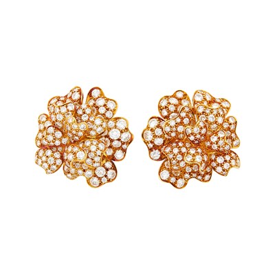 Lot 201 - Van Cleef & Arpels Pair of Gold and Diamond Flower Earclips