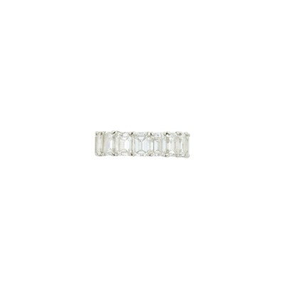 Lot 174 - Platinum and Diamond Band Ring