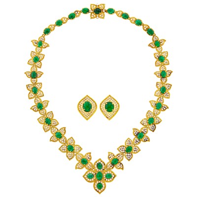 Lot 84 - Gold, Cabochon Emerald and Diamond Flower Necklace and Pair of Earclips