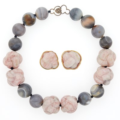 Lot 280 - Gray Agate and Carved Pink Hardstone Bead Necklace with Silver Clasp and Pair of Gold and Pink Hardstone Earclips