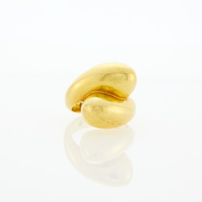 Lot 265 - Gold Dome Crossover Ring