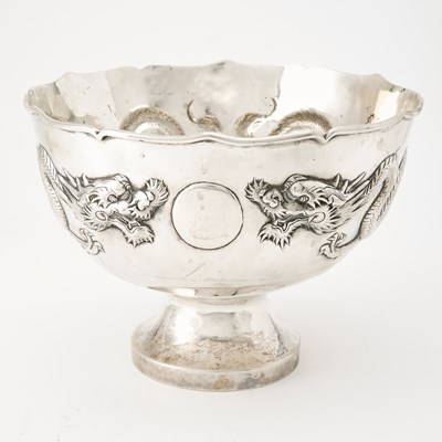 Lot 567 - A Chinese Export Silver Bowl