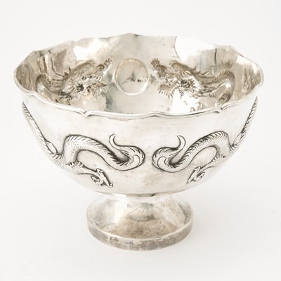 Lot 567 - A Chinese Export Silver Bowl
