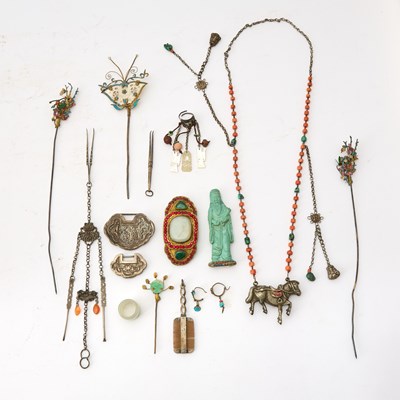 Lot 151 - A Group of Chinese Kingfisher, Jade and Other Hardstone Hair Pins