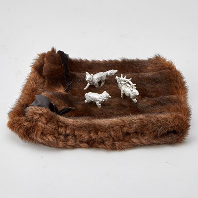 Lot 55 - Karen Kilimnik