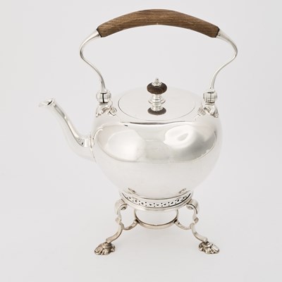 Lot 660 - American George I Style Sterling Silver Kettle on Stand