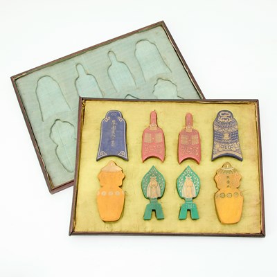 Lot 133 - A Boxed Set of Multicolor Chinese Ink Sticks