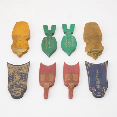 Lot 133 - A Boxed Set of Multicolor Chinese Ink Sticks