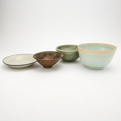Lot 180 - A Group of Chinese Glazed Ceramic Articles