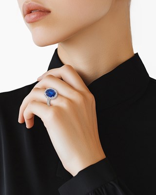 Lot 72 - Platinum, Sapphire and Diamond Ring