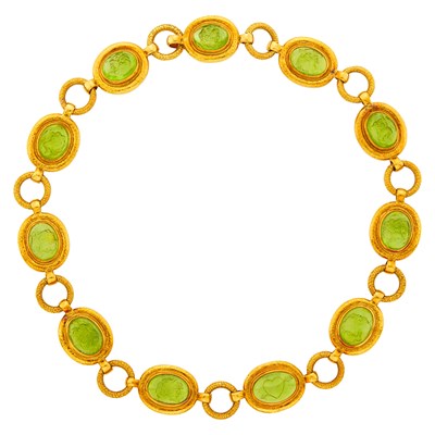 Lot 16 - Elizabeth Gage Hammered Gold and Peridot Intaglio Necklace