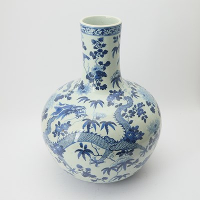Lot 238 - A Large Chinese Blue and White Porcelain Vase, Tianqiuping