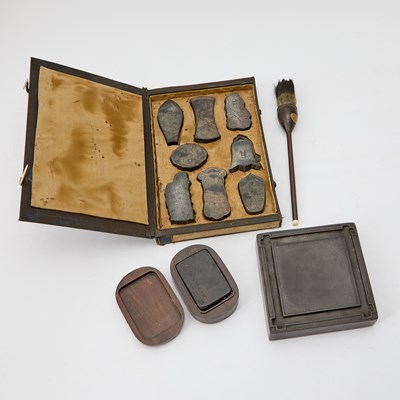 Lot 116 - A Chinese Scholarly Assortment