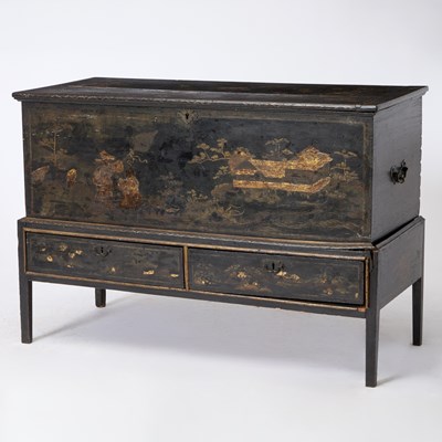 Lot 501 - George III Gilt and Black Japanned Chest on Stand