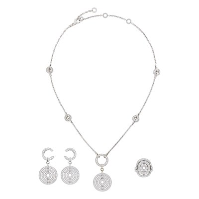 Lot 40 - Bulgari White Gold and Diamond 'Astrale' Pendant-Necklace, Pair of Pendant-Earrings and Ring