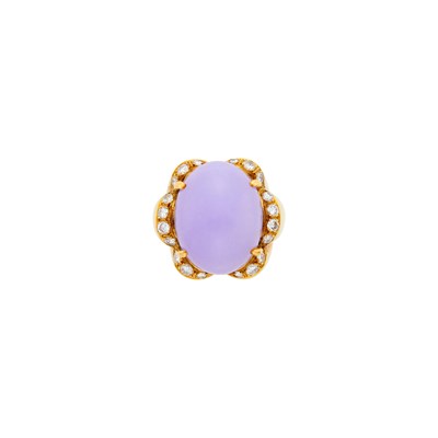 Lot 19 - Trio Gold, Lavender Jade and Diamond Ring