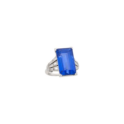 Lot 221 - Platinum, Sapphire and Diamond Ring
