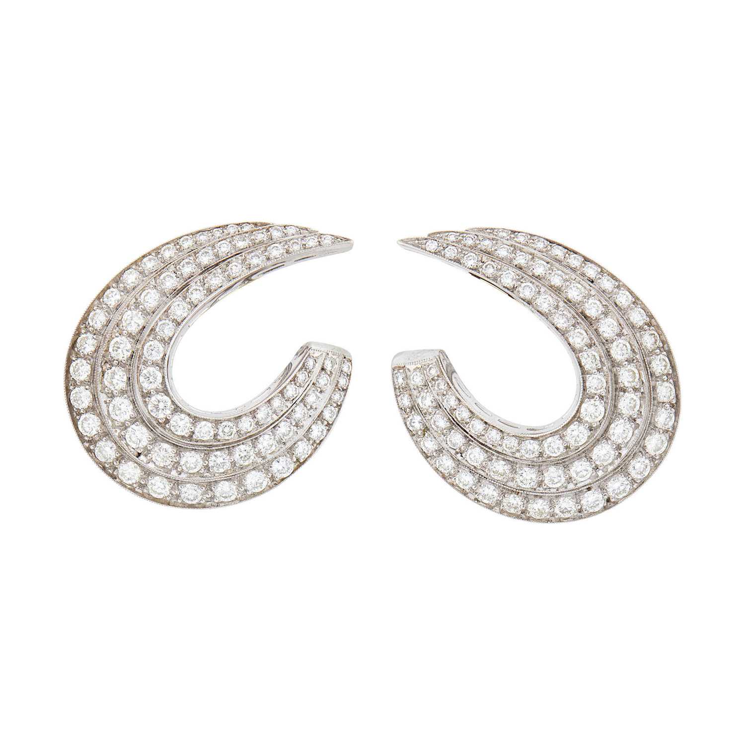Lot 62 - Pair of White Gold and Diamond Earclips