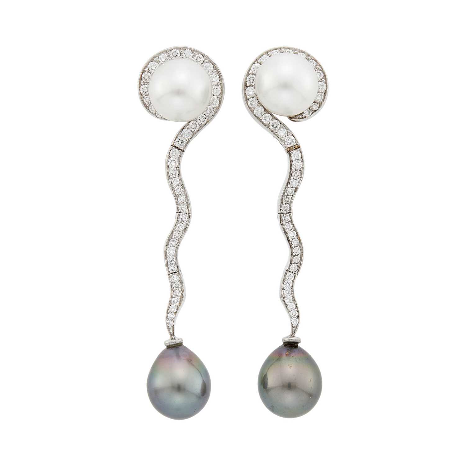Lot 69 - Pair of White Gold, White and Gray Cultured Pearl and Diamond Pendant-Earclips