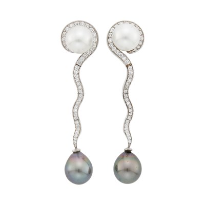 Lot 69 - Pair of White Gold, White and Gray Cultured Pearl and Diamond Pendant-Earclips